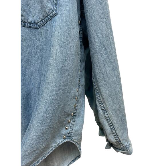 Rails Studded Chambray Denim Shirt Small Button Front Western Style - Picture 7 of 7